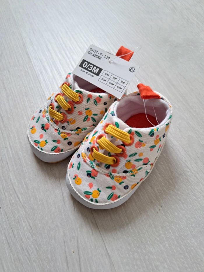Chaussure bébé 0/3 mois