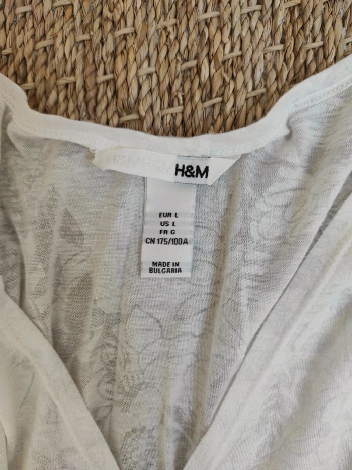 Tee shirt H&M - photo numéro 2
