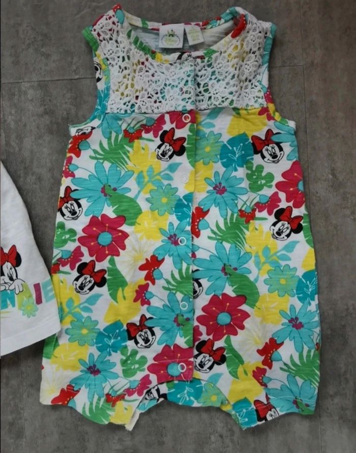 Lot barboteuses bébé fille 9 mois Minnie comme NEUVES - photo numéro 2