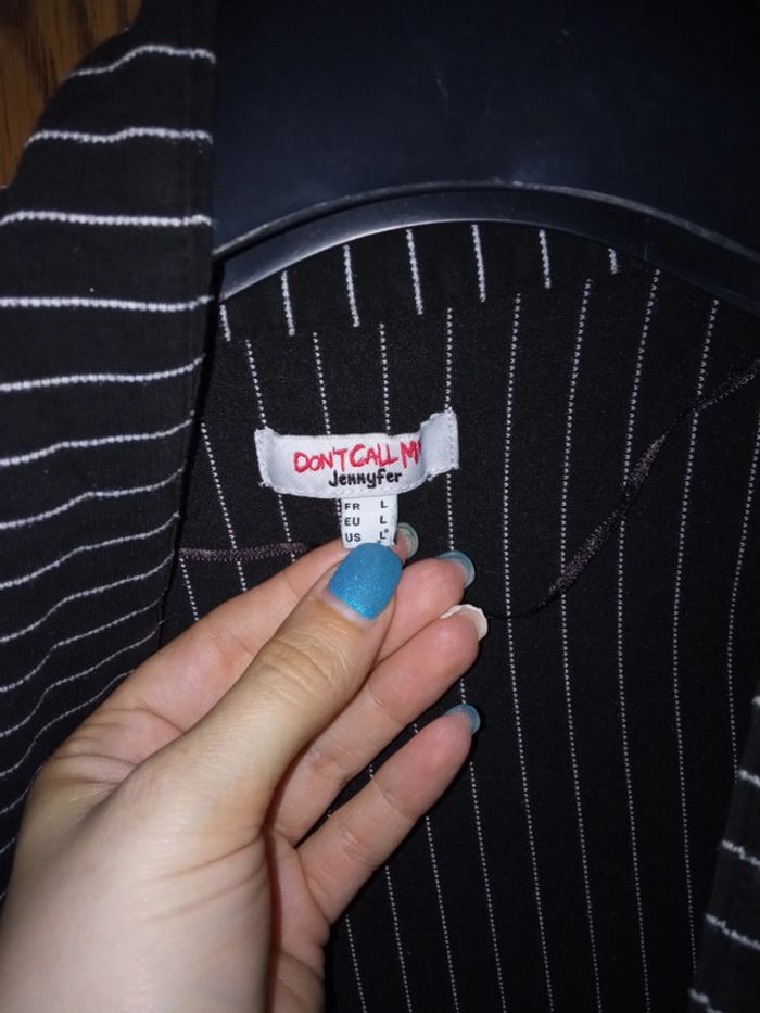 Veste noire et blanche Jennyfer - photo numéro 2