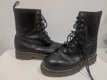 Chaussures montantes