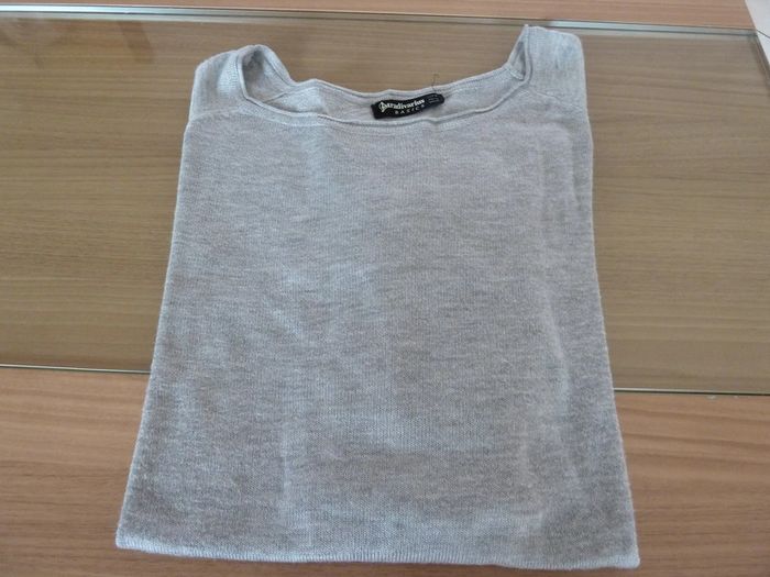 Pull gris stradivarius