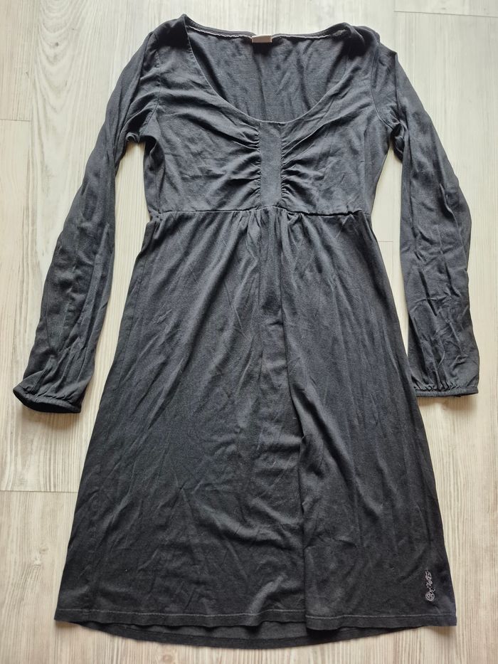Robe noire esprit manche longue taille L
