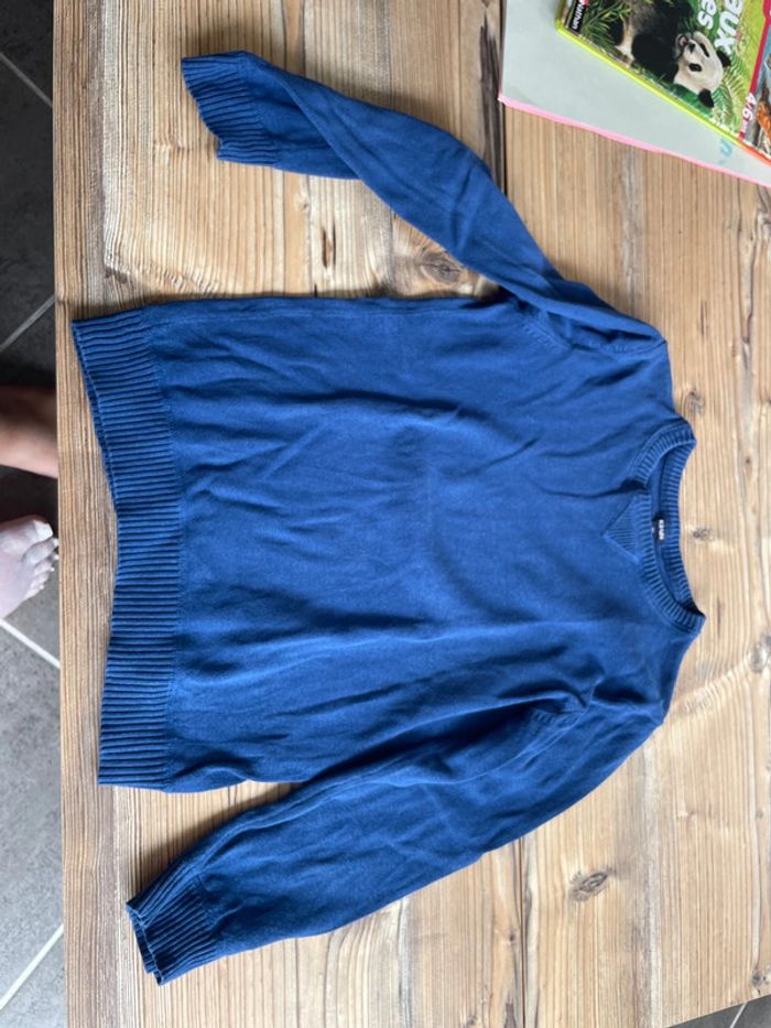 Petit pull léger basique kiabi 8 ans bleu - photo numéro 2