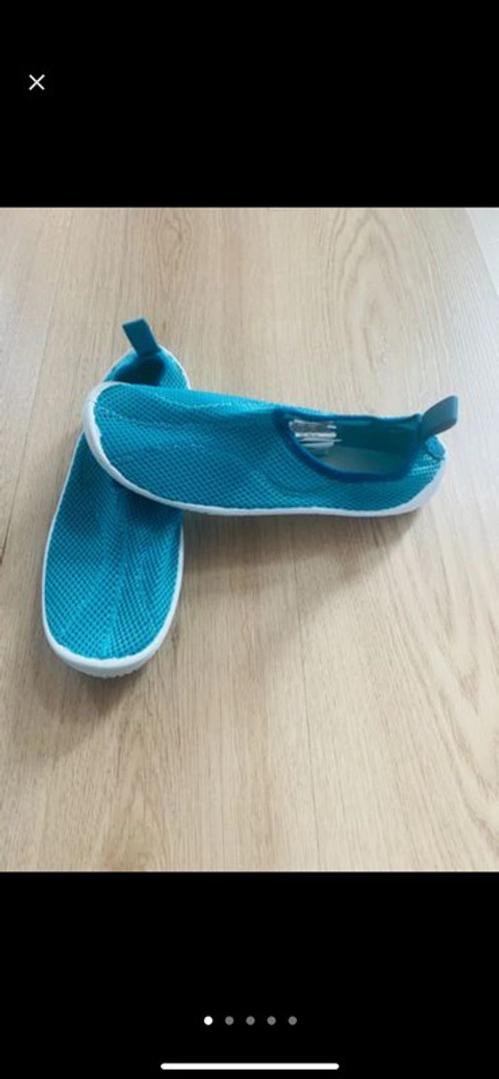 Décathlon -Chaussures piscine-mer t34/35