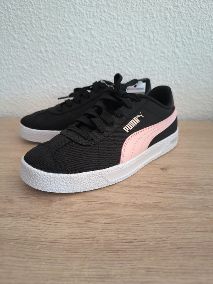 👟 Chaussures basket en toile fille Puma taille 36 noir et rose 🐾