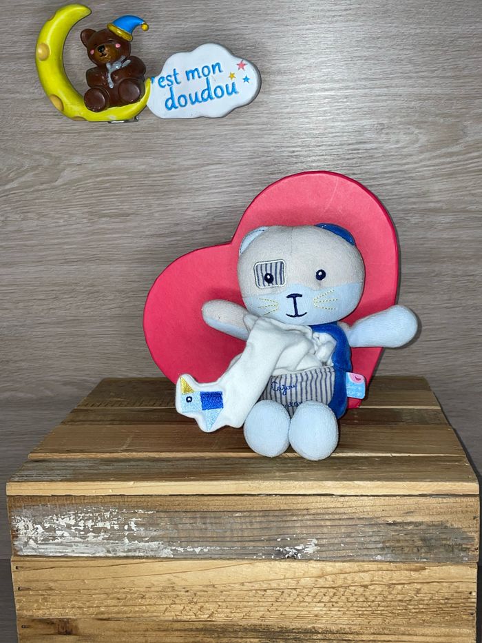 SDO103 doudou chat 🐱 sucre d’orge