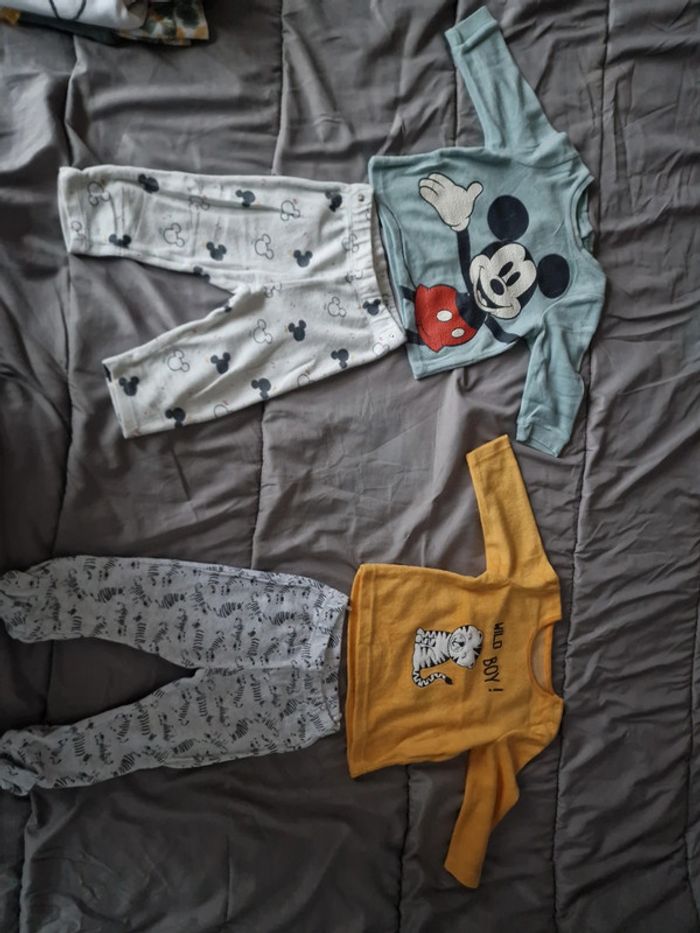 Lot de 4 pyjamas 12 mois - photo numéro 2