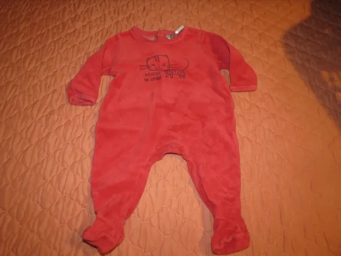Pyjamas taille 3 mois - photo numéro 2