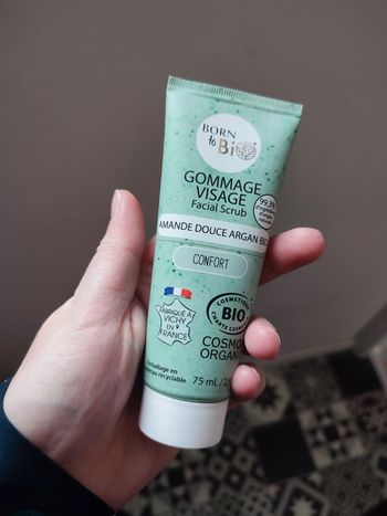 Gommage visage Amande douce