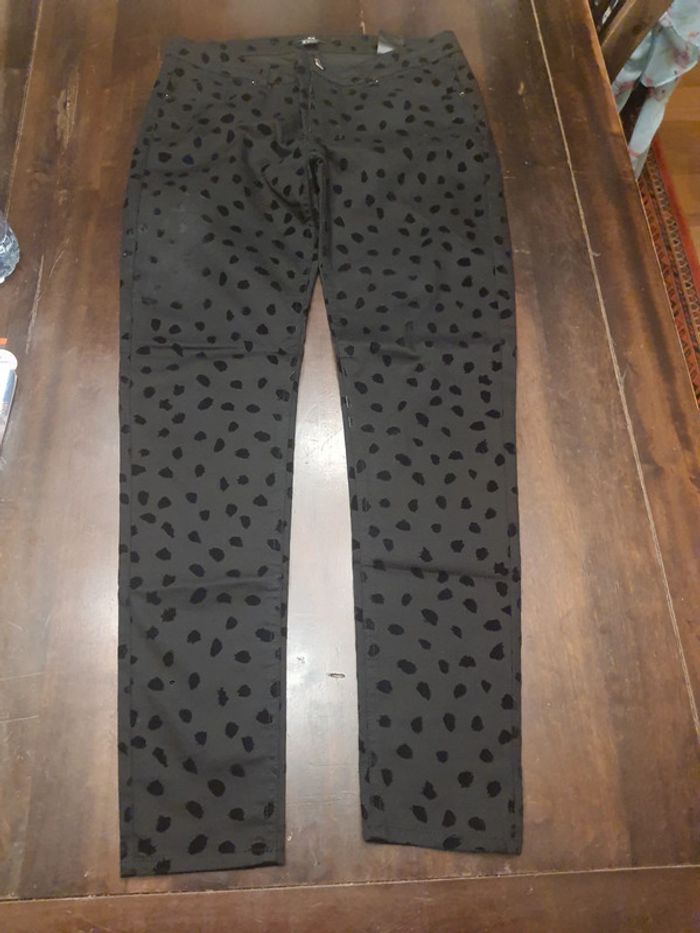 Pantalon noir coupe jeans H&M eur 40