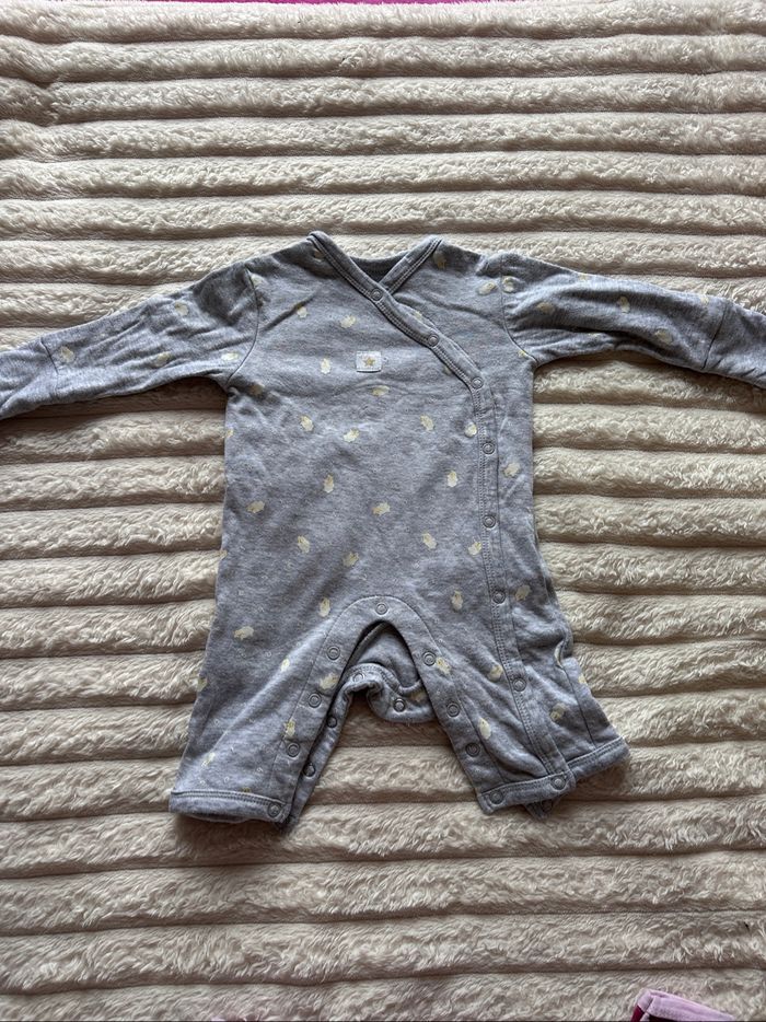 Lot 4 pyjamas 3 mois - photo numéro 7