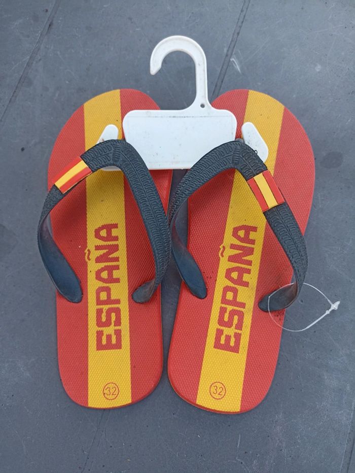 Tong Espagne taille 32