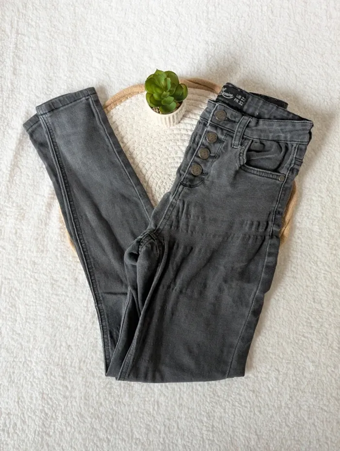 🩶 Jean skinny destroy Jennyfer – XXS