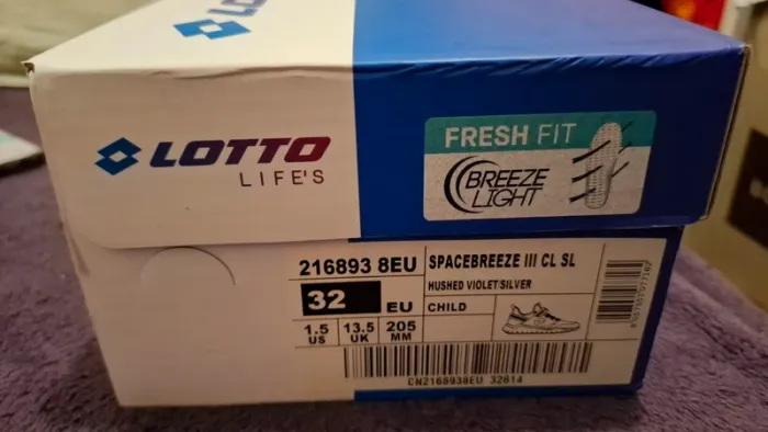 Baskets à scratchs Lotto pointure 32 - photo numéro 7