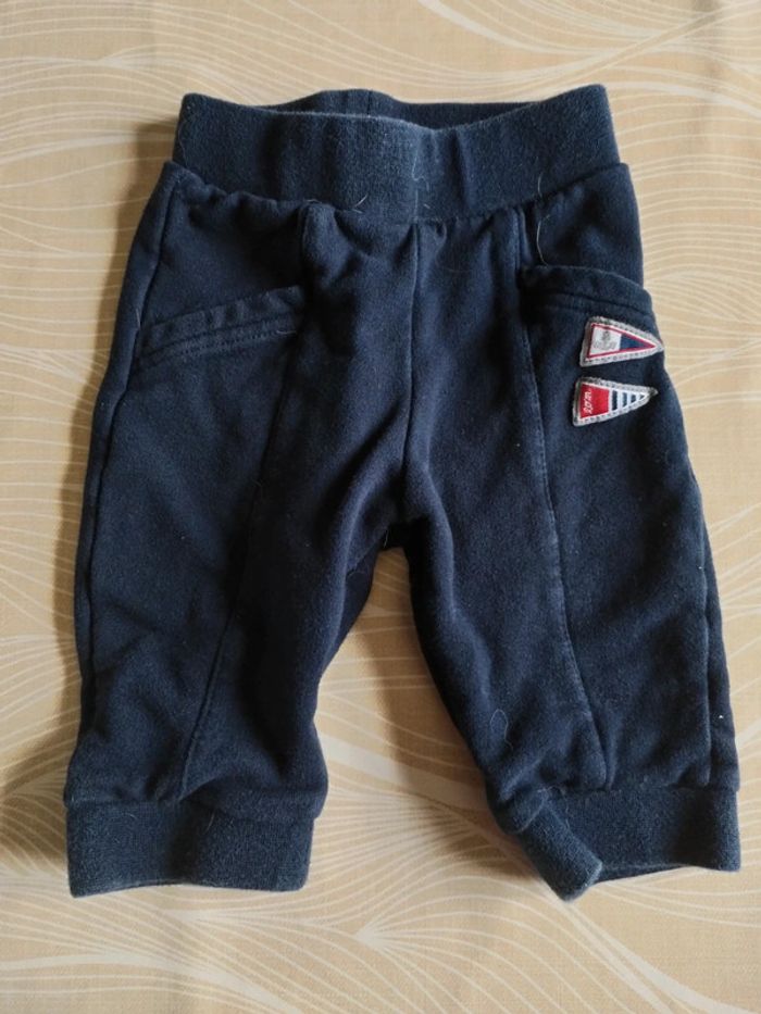 Lots pantalons 3 mois - photo numéro 2