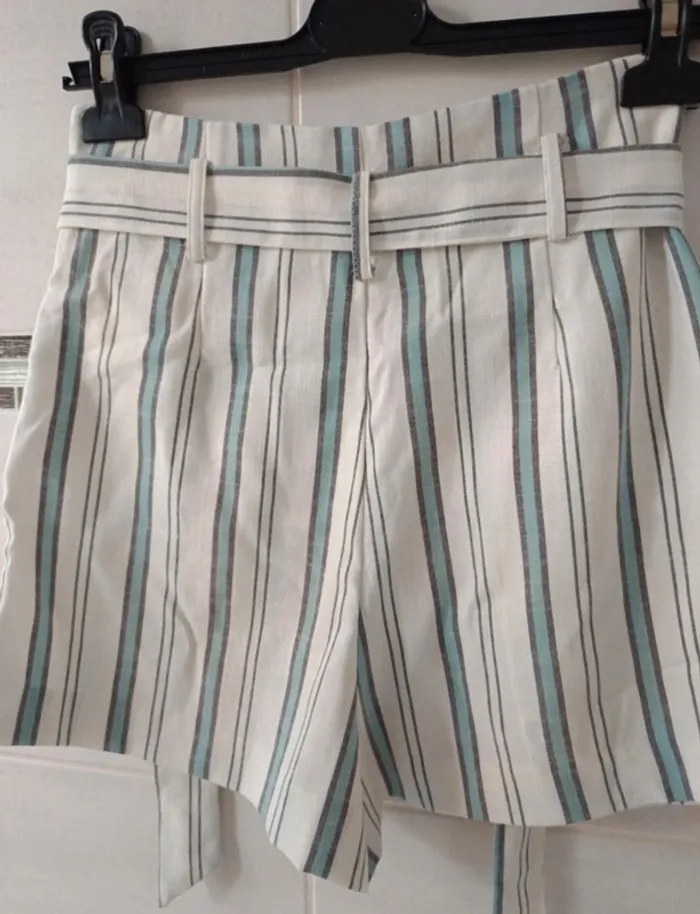 Short Pimkie t.34 taille haute, viscose - photo numéro 3