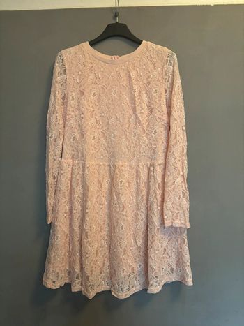 Robe dentelle rose 40