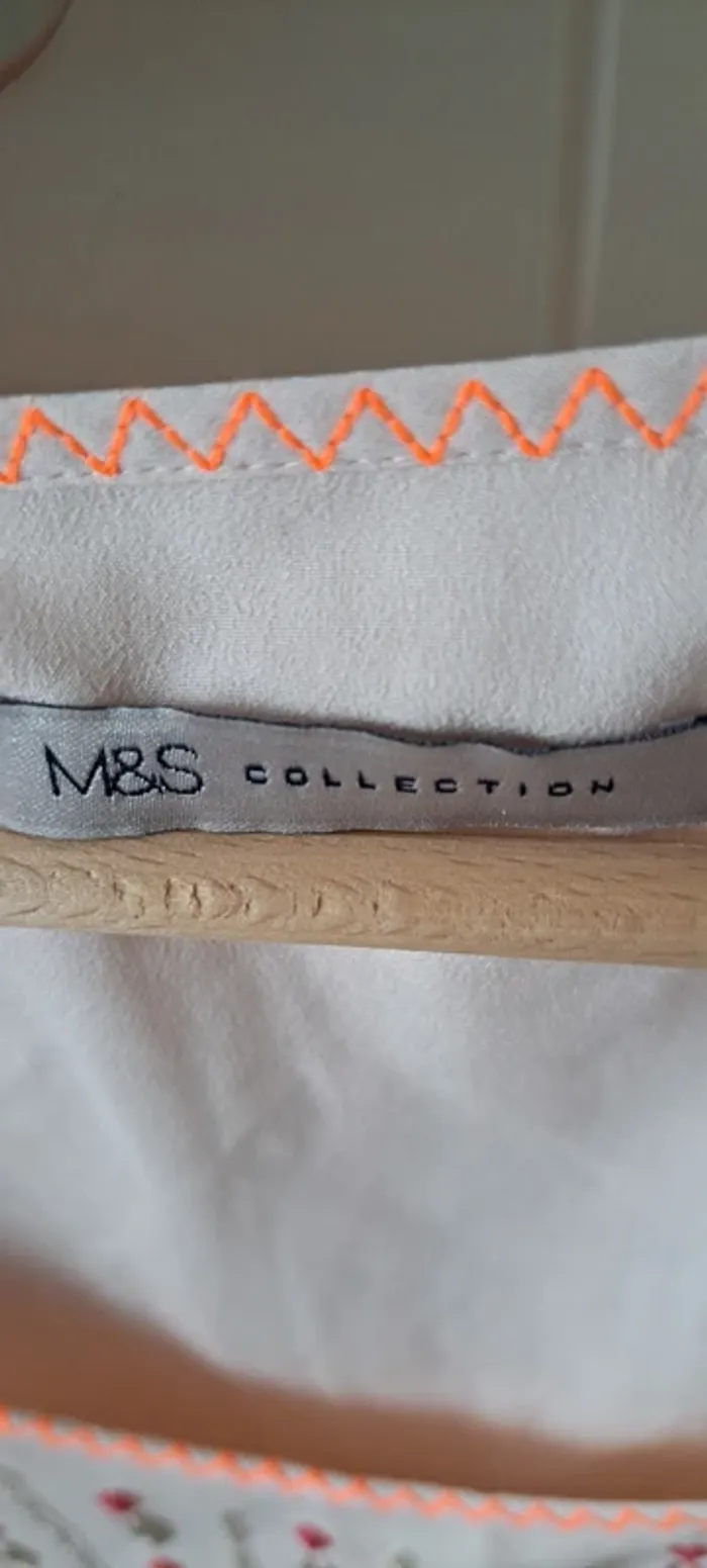 Top habillé M&S - photo numéro 2