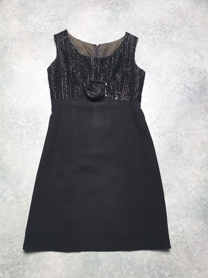 Robe de soirée noire pailletée