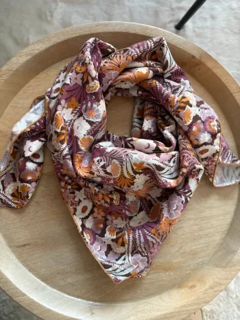 Foulard fait main