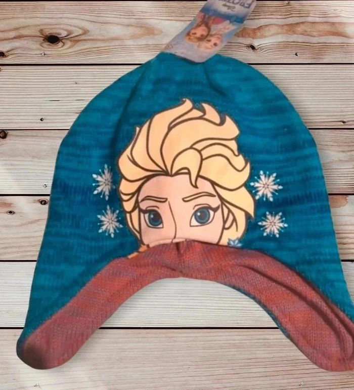 Bonnet reine des neiges neuf