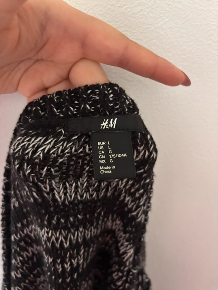 🌺Pull long en maille noir et blanc Taille L/40🌺 - photo numéro 8