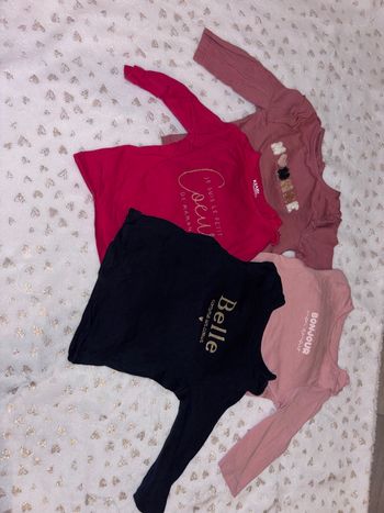 Lot 4 t shirt 