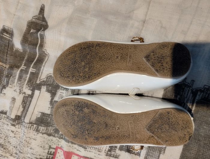Chaussures vernies blanc cassé - photo numéro 7