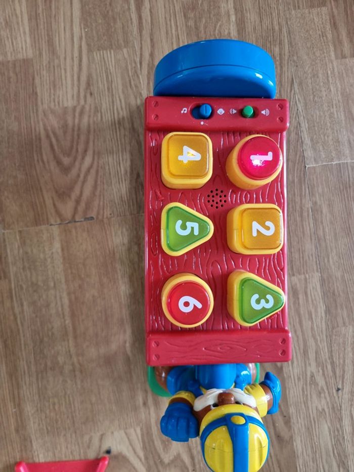 Etabli parlant Vtech Jeu lumineux et sonore - photo numéro 2