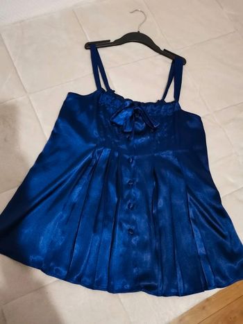 Top débardeur en satin bleu