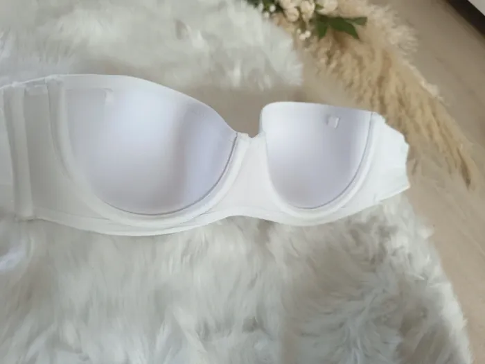 Soutien gorge blanc adhésif spécial dos nu taille 90c - photo numéro 3