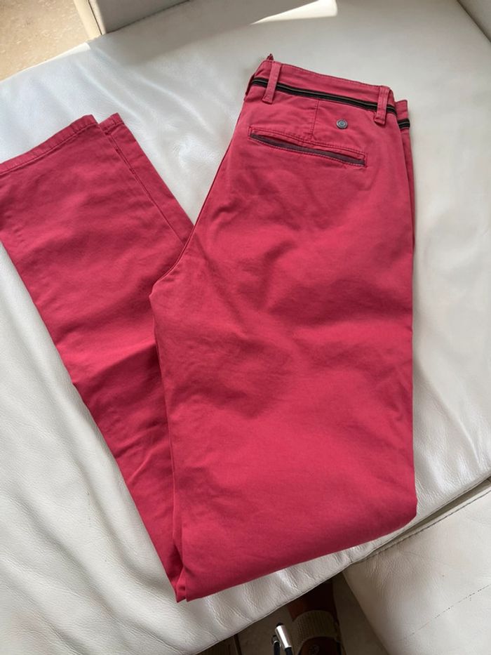 Pantalon homme Serge blanco été taille 38. 29 rouge clair à rose foncé