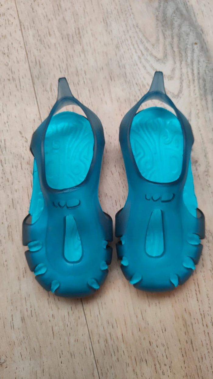 Chaussures d eau nabaiji 24