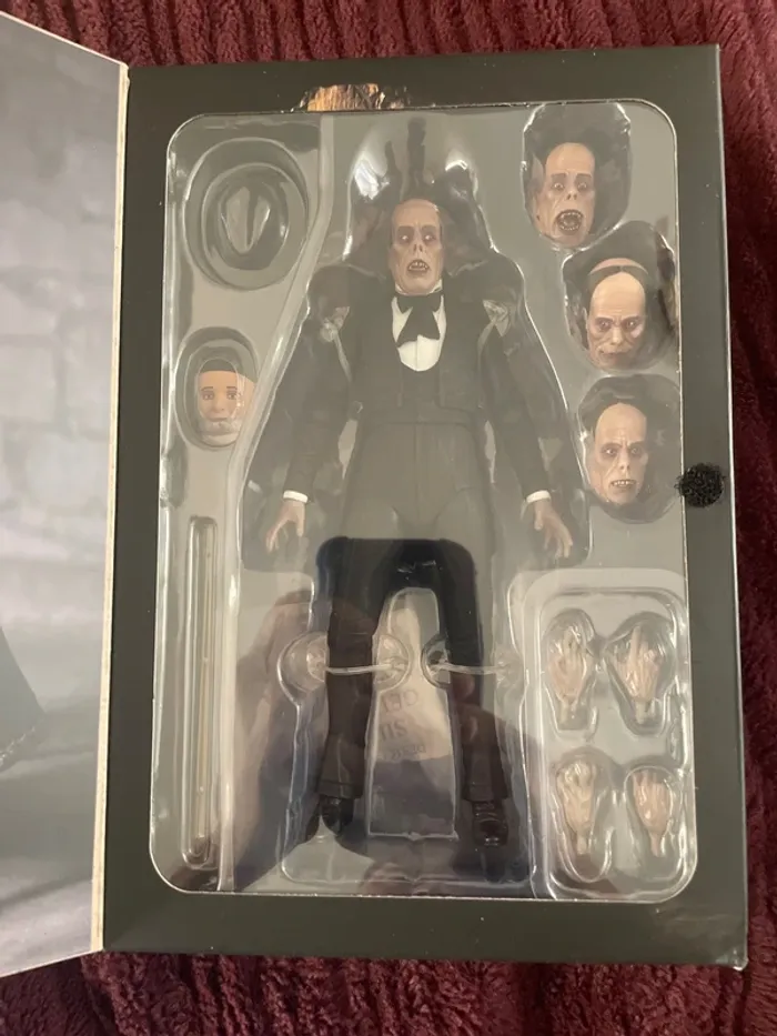 Figurine fantôme de l’opéra - photo numéro 8