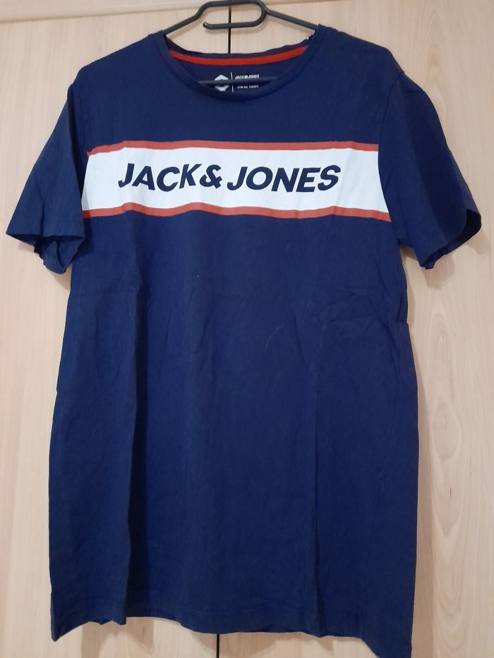 Tee-shirt Jack & Jones taille L état neuf