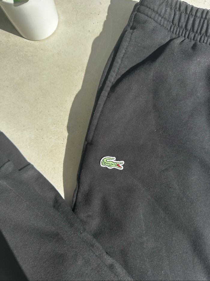 Jogging Lacoste Noir taille M🖤 - photo numéro 2