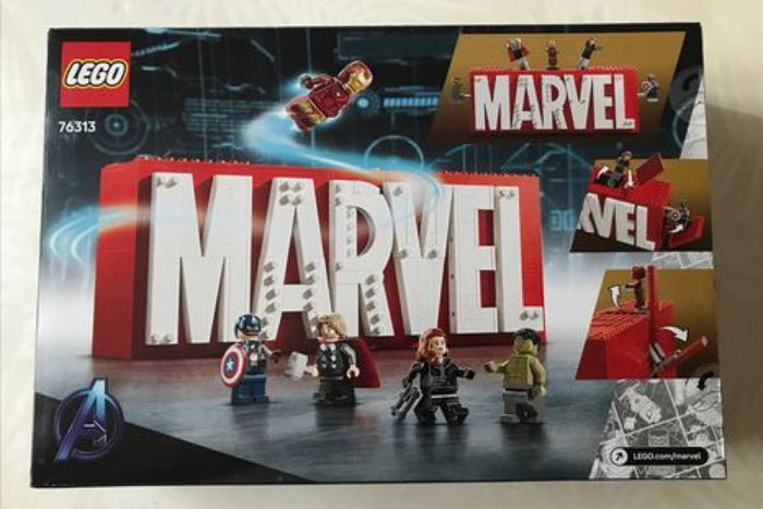 ::::Lego Marvel 76313 - Logo Marvel et ses super héros - photo numéro 2