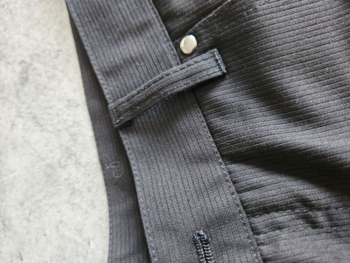 Pantalon Armand Thiery Taille 44 - photo numéro 5