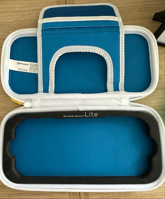 Pochette Nintendo switch lite - photo numéro 3