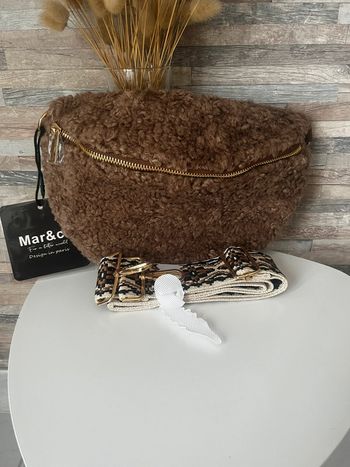 Sac banane en moumoute taupe
