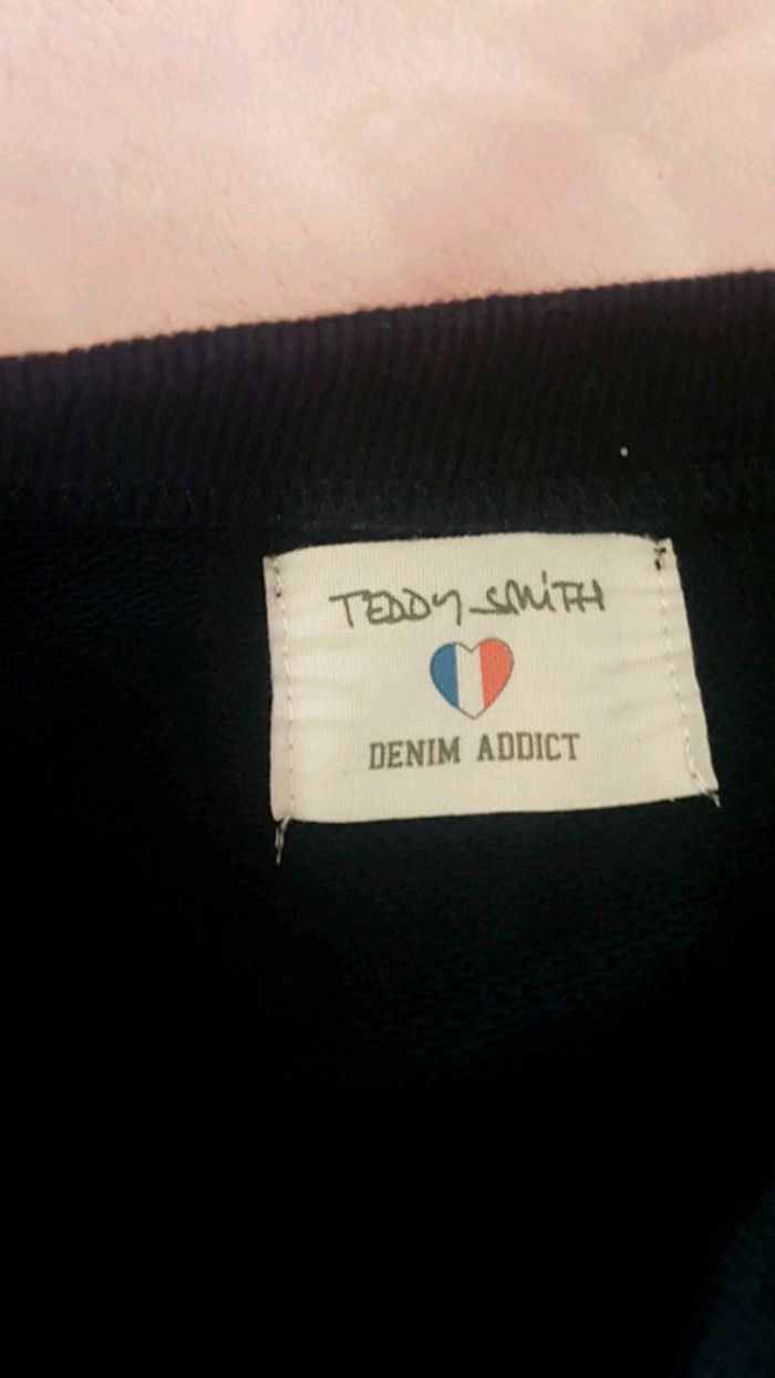 Pull bleu marine - photo numéro 5