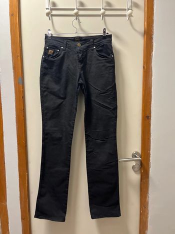 Jeans lois