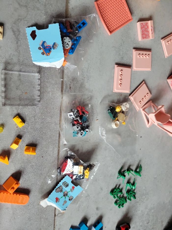 Enorme lot group lego plis de 800 pièces - photo numéro 9