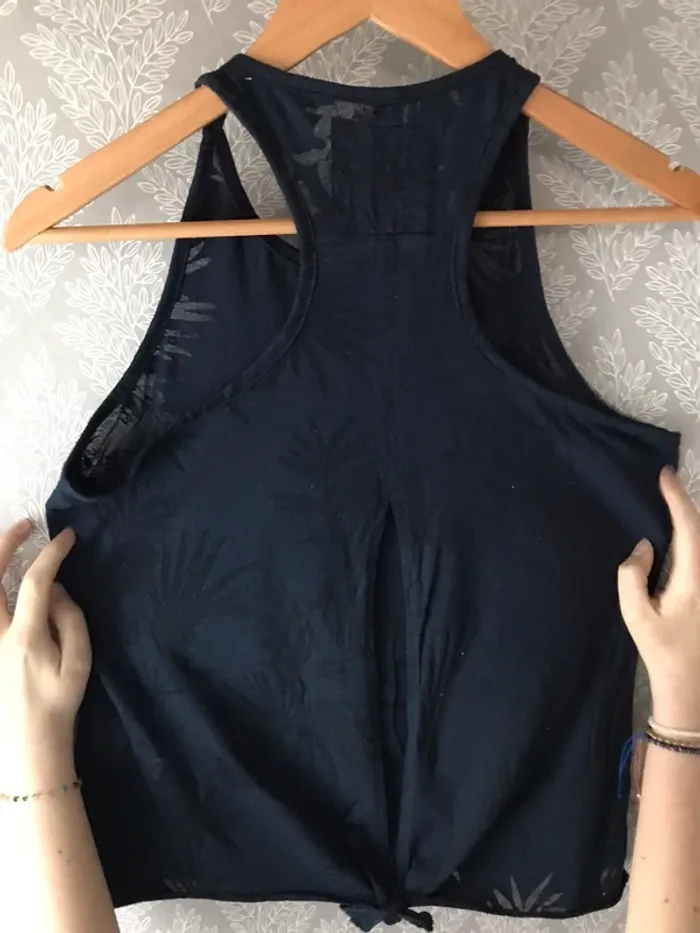 Top Superdry Taille M - photo numéro 5