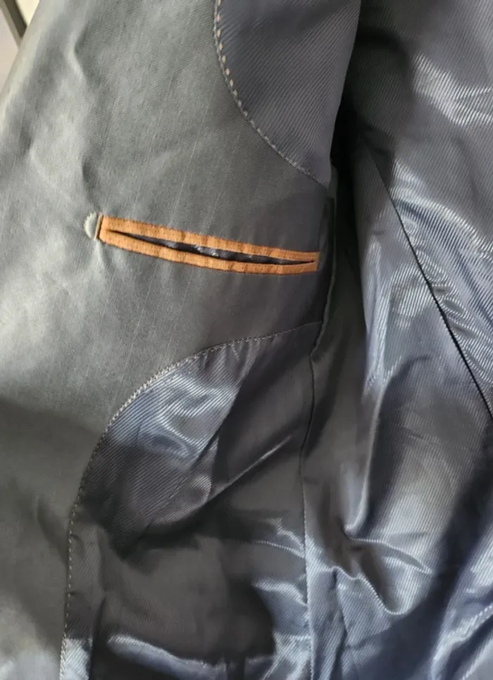 veste de costume homme grise satinée taille S Mia excellent état - photo numéro 4