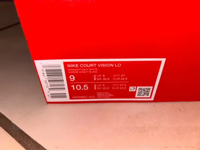 Baskets Nike P.42,5 Neuves - photo numéro 9