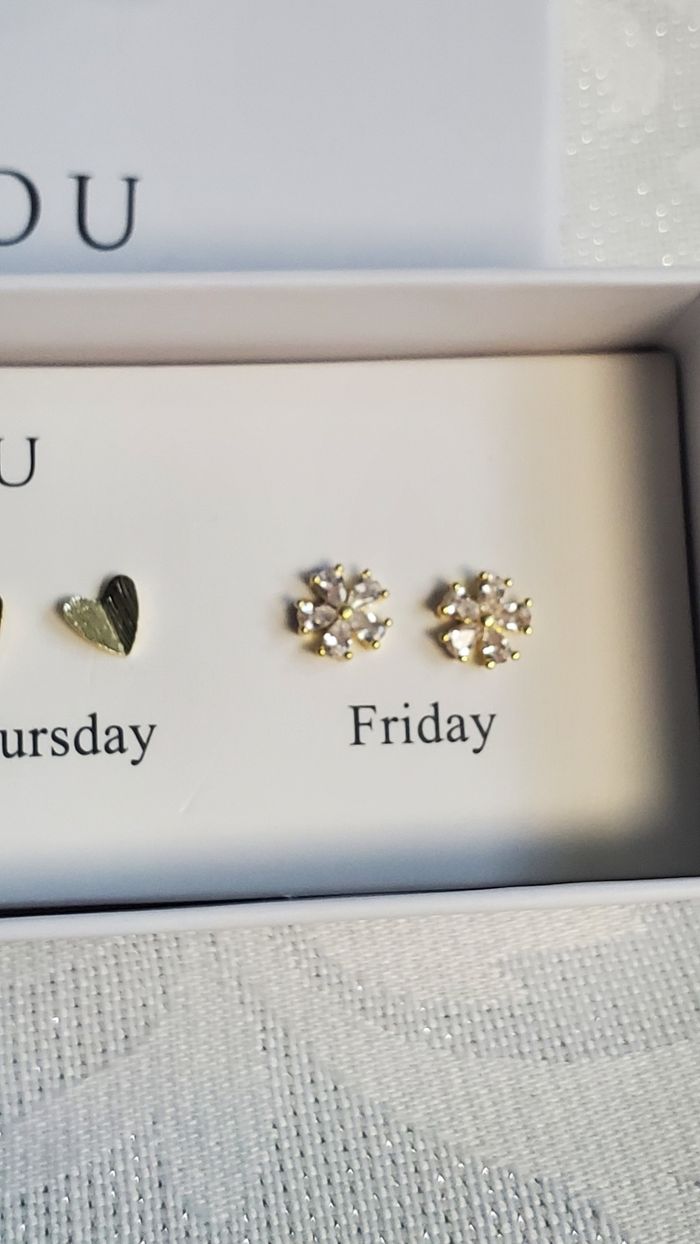 Ensembles boucles d'oreilles neuves. - photo numéro 5