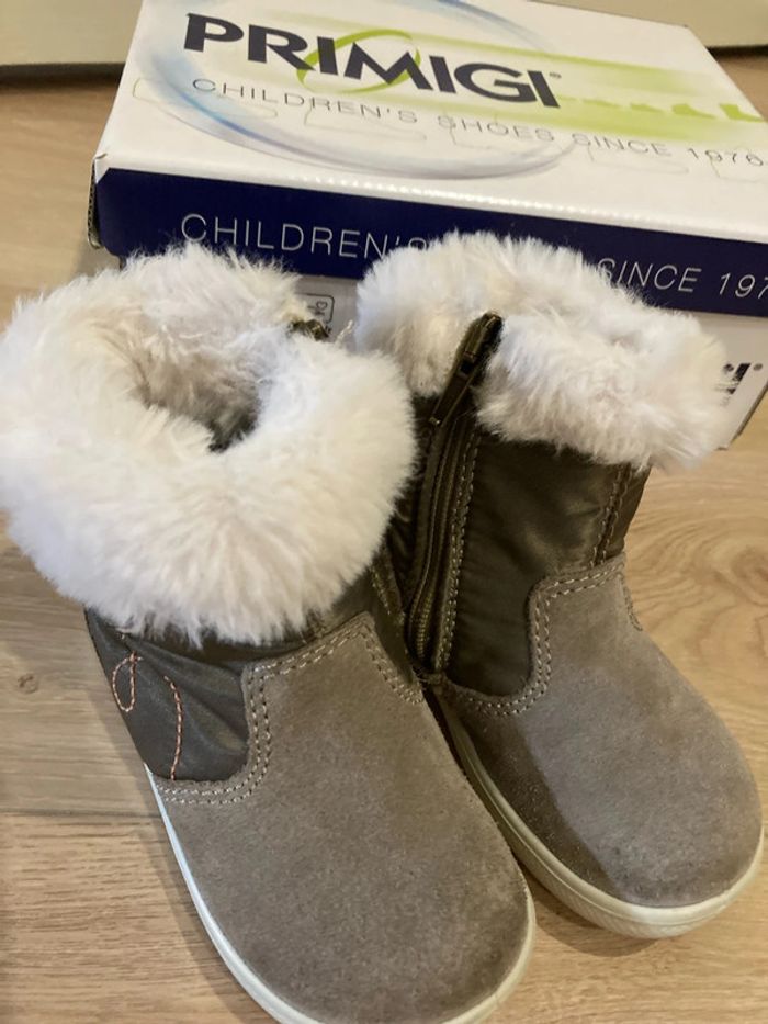 Bottes fille taille 21 - photo numéro 2