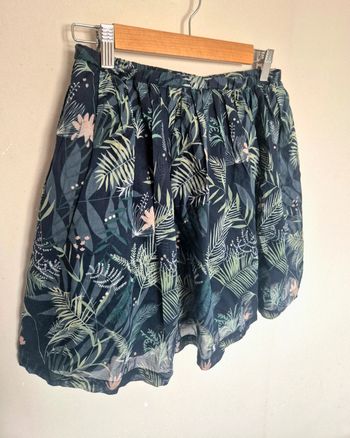 Jupe des petits hauts taille 3